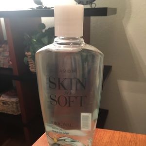 Avon Skin so Soft Oil